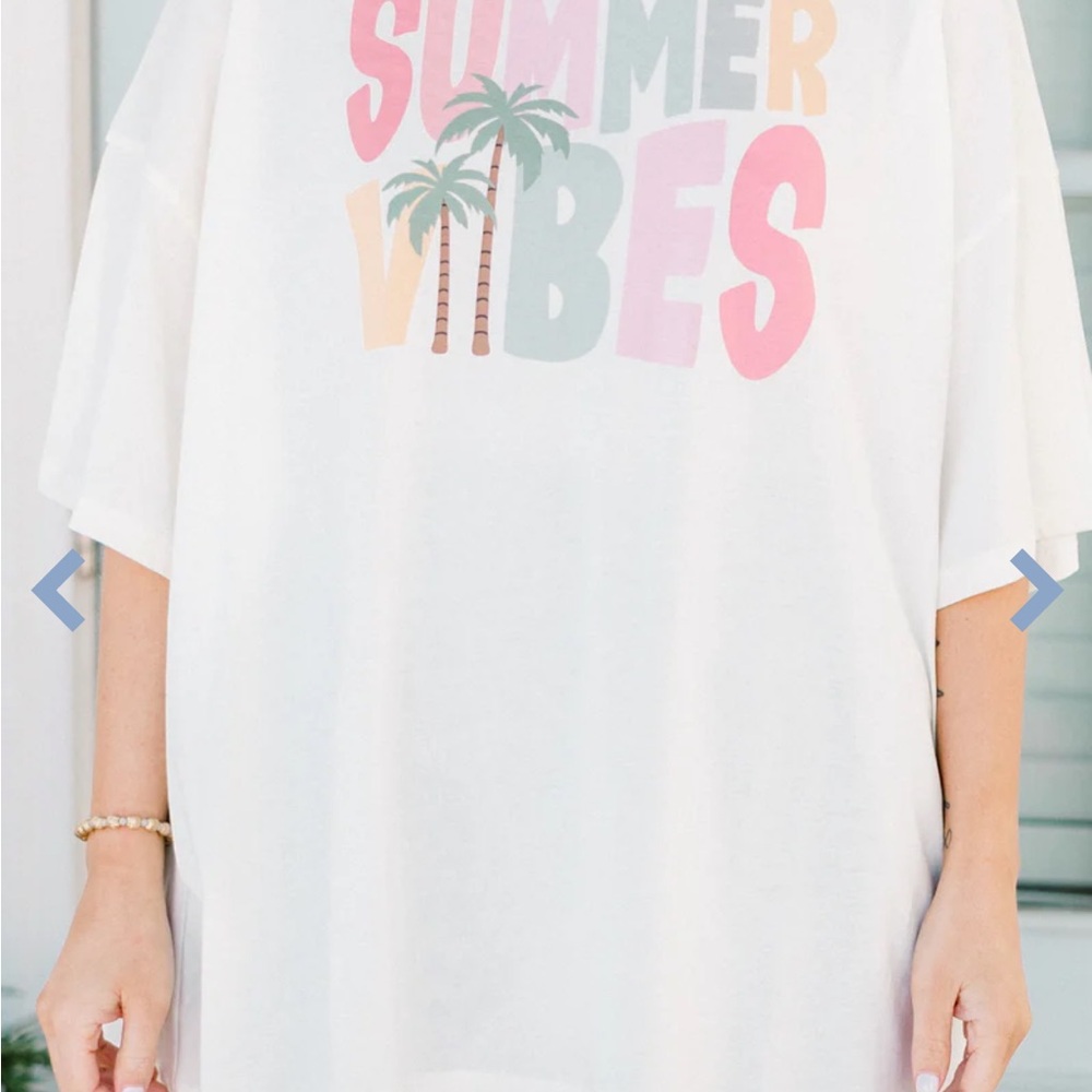 White Summer Vibes Graphic Tee